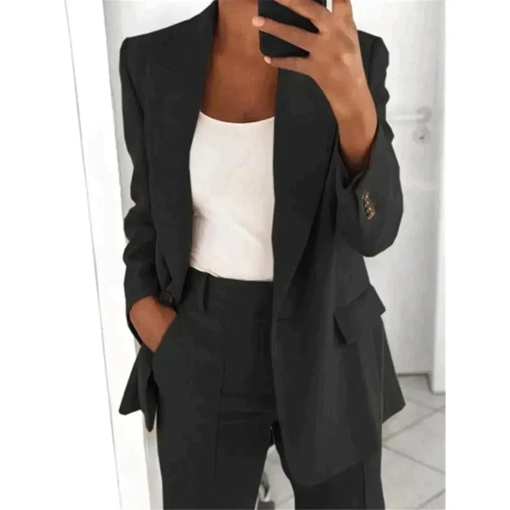 Laura™ | Elegant Blazer Set.